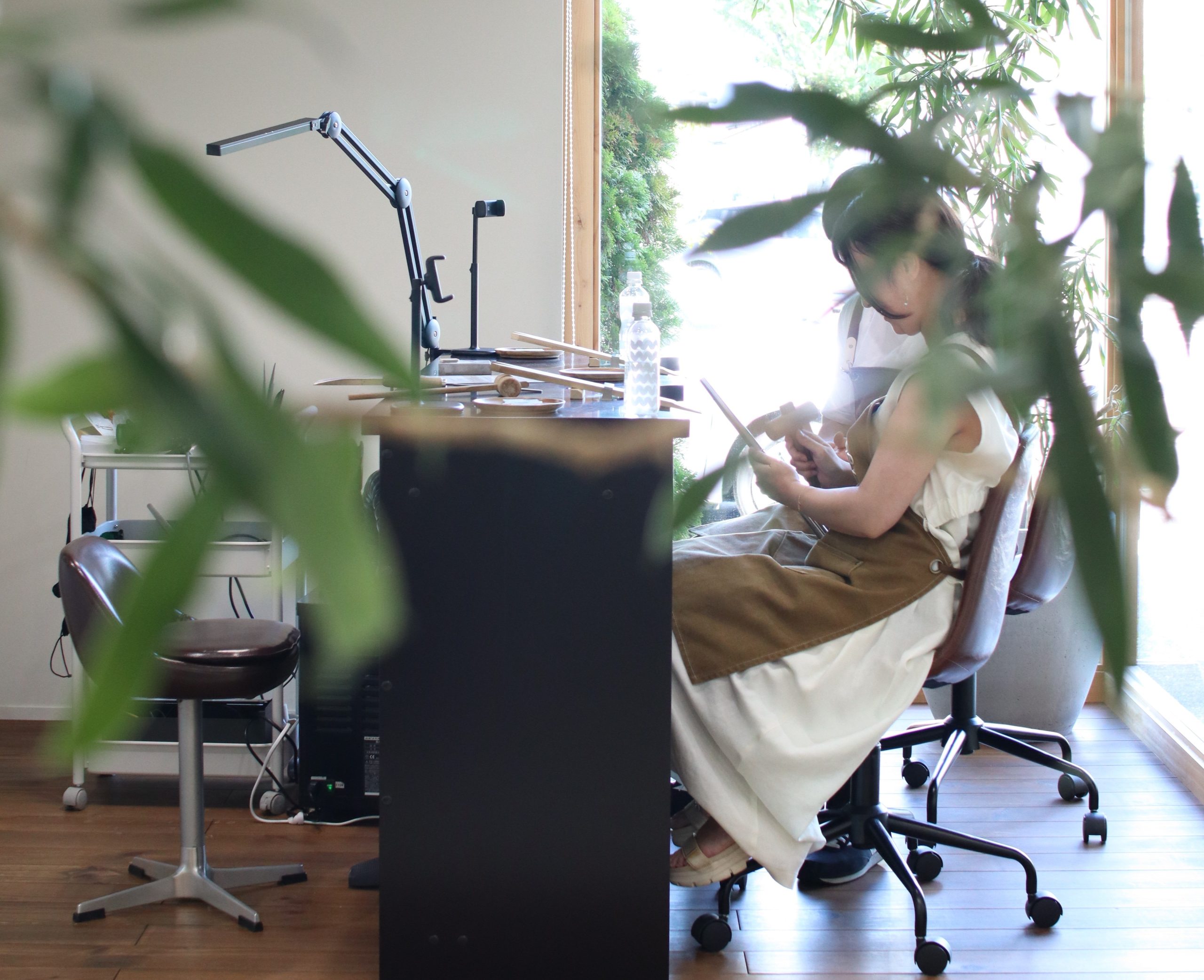 “お互いに指輪を作り合う”パートナーを想って作業する幸せな時間〈京都府京都市〉